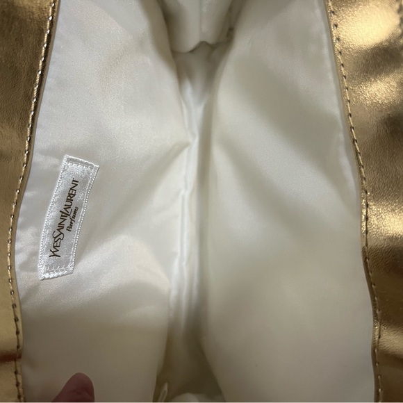 Yves Saint Laurent White and Gold Textured Clutch Parfume Bag - Picture 4 of 4